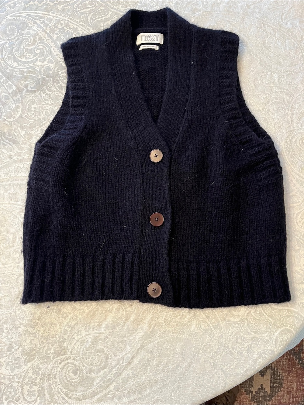 Toast Alpaca Mix Women’s Small Black Knit Button-Front Sleeveless Cardigan Vest